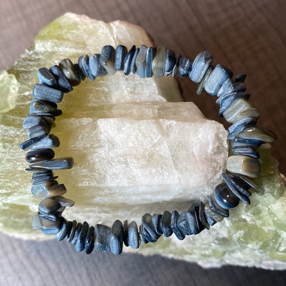 Shades of Blue Stretch Agate Bracelet